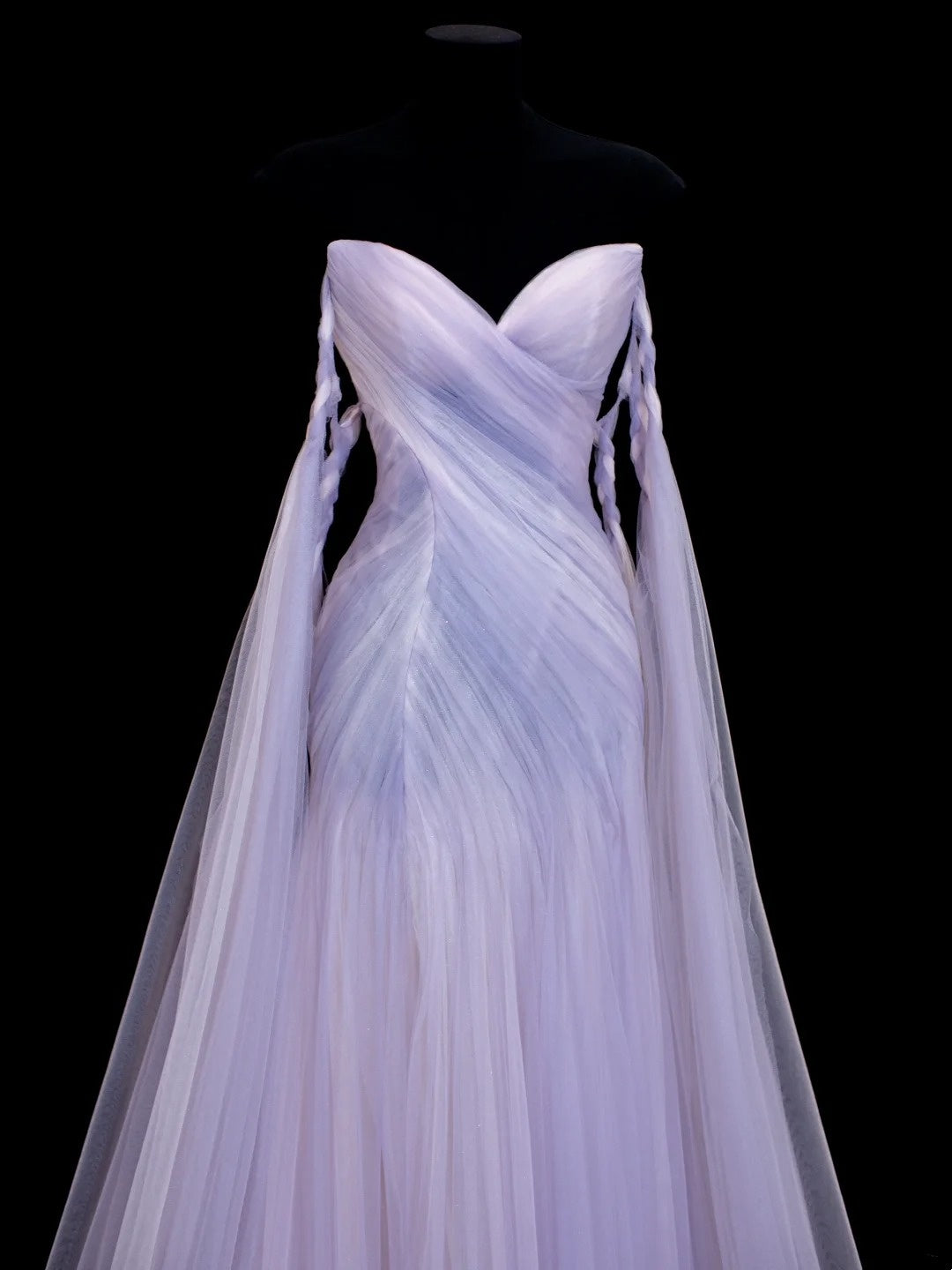 Märchenhaft luxuriöses, verträumtes Abendkleid im hellvioletten Tüll-Stil mit trägerloser Schleppe – Sternenlicht-Thema, Dinner- und Ballkleid gh6562