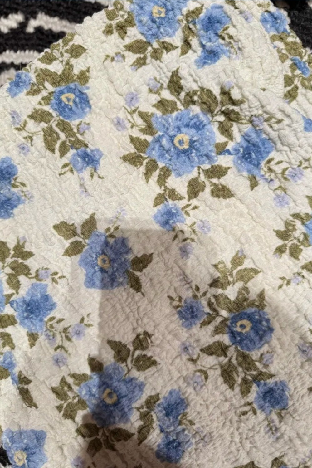 girlhomeshops-(Ohne Jacke)Blaues langes Chiffon-Ballkleid mit Blumenmuster gh5977