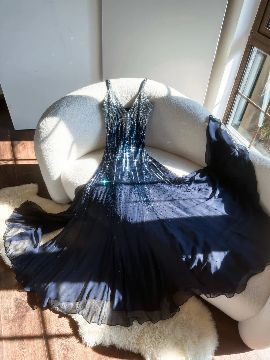 Blue Gorgeous Shiny Exquisite Beaded Spaghetti Straps V Neck Long Sequined Chiffon Ball Gown Evening Dress Party Dress gh4096
