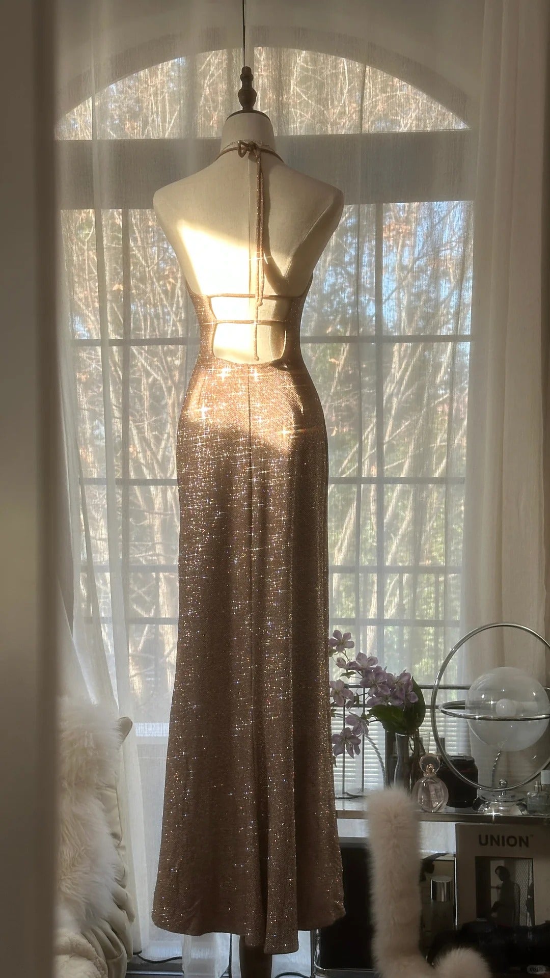 Robe de soirée longue en mousseline de soie, couleur champagne, magnifique, brillante, exquise, bretelles spaghetti, col en V, paillettes, gh4095