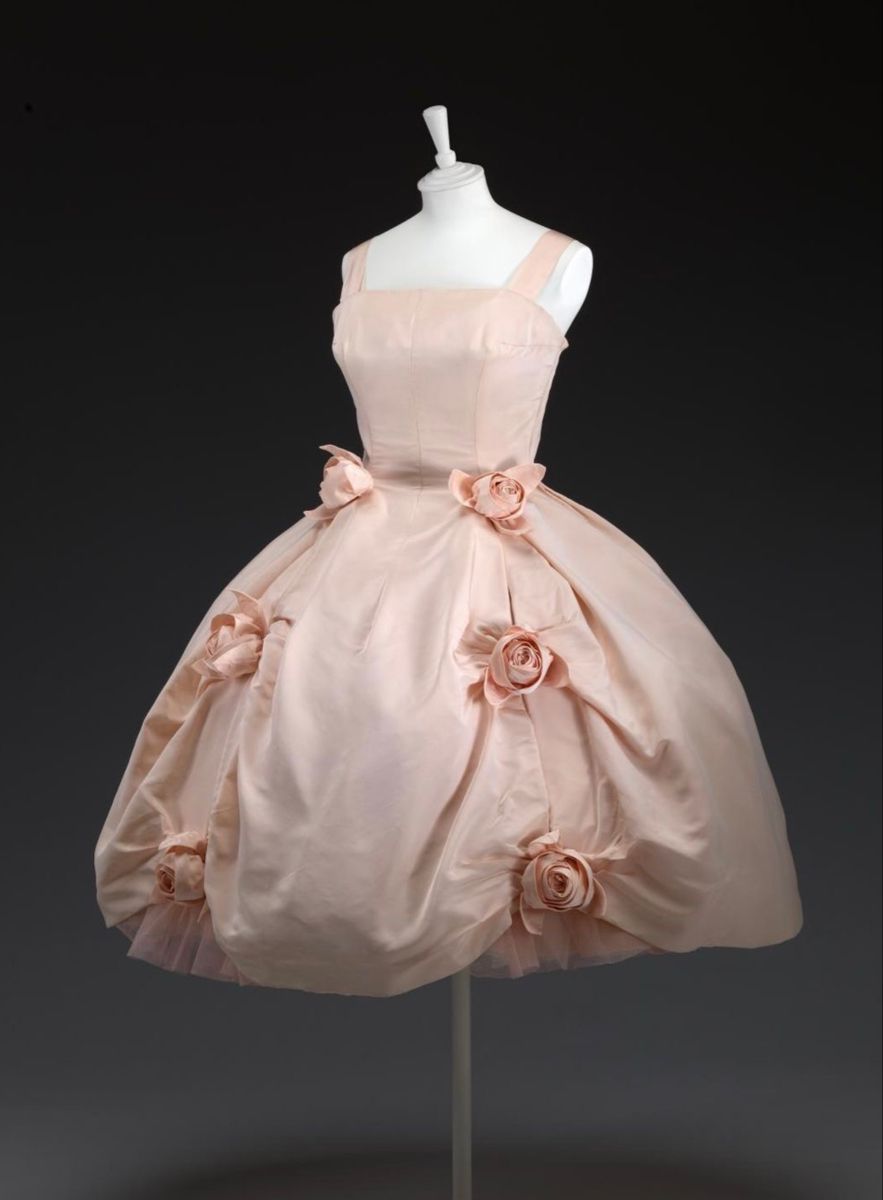 girlhomeshops--Pink Delicate Floral Short Satin Tulle Homecoming Dress gh5561