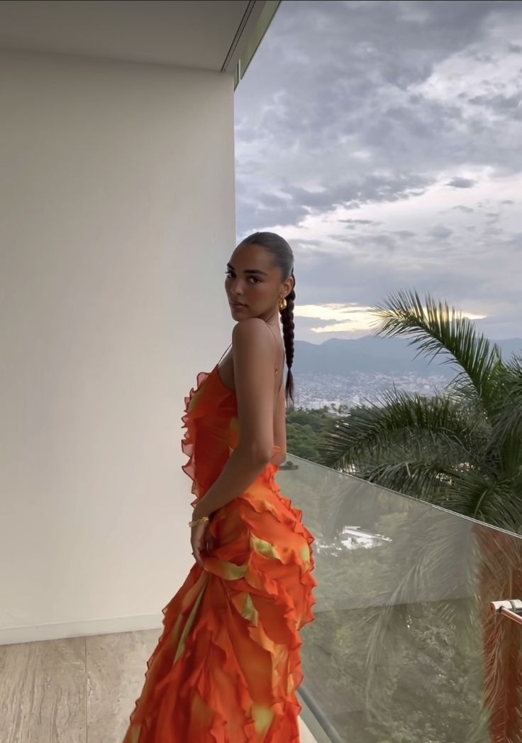 Orange Spaghetti Strap Sexy Ruffle Hem Mermaid Long Party Dress Wedding Guest Dress Ball Gown Irregular Bodycon Evening Dress gh3036