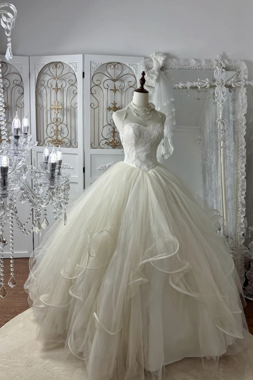 Lace Strapless Bridal Gown Pearl Shoulder Chain & Cloud Flare Hem  gh7063