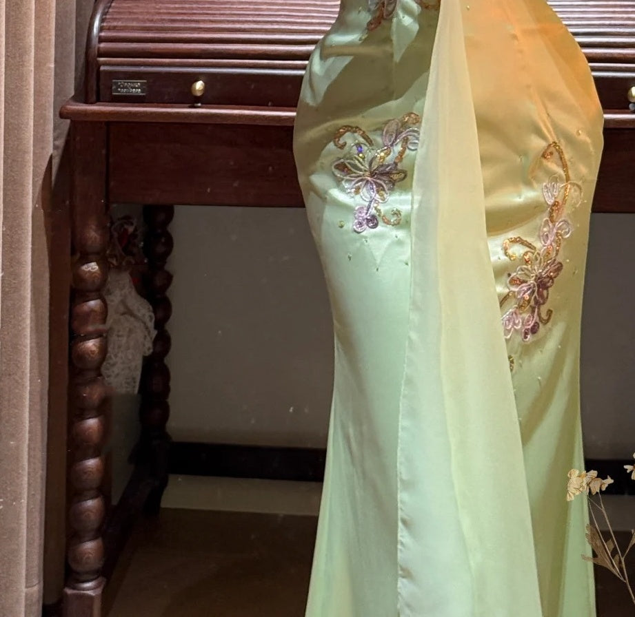 Robe de soirée longue en satin à fleurs vertes et perles, robe de bal exquise, robe de soirée, robe de remise de diplôme, gh4254