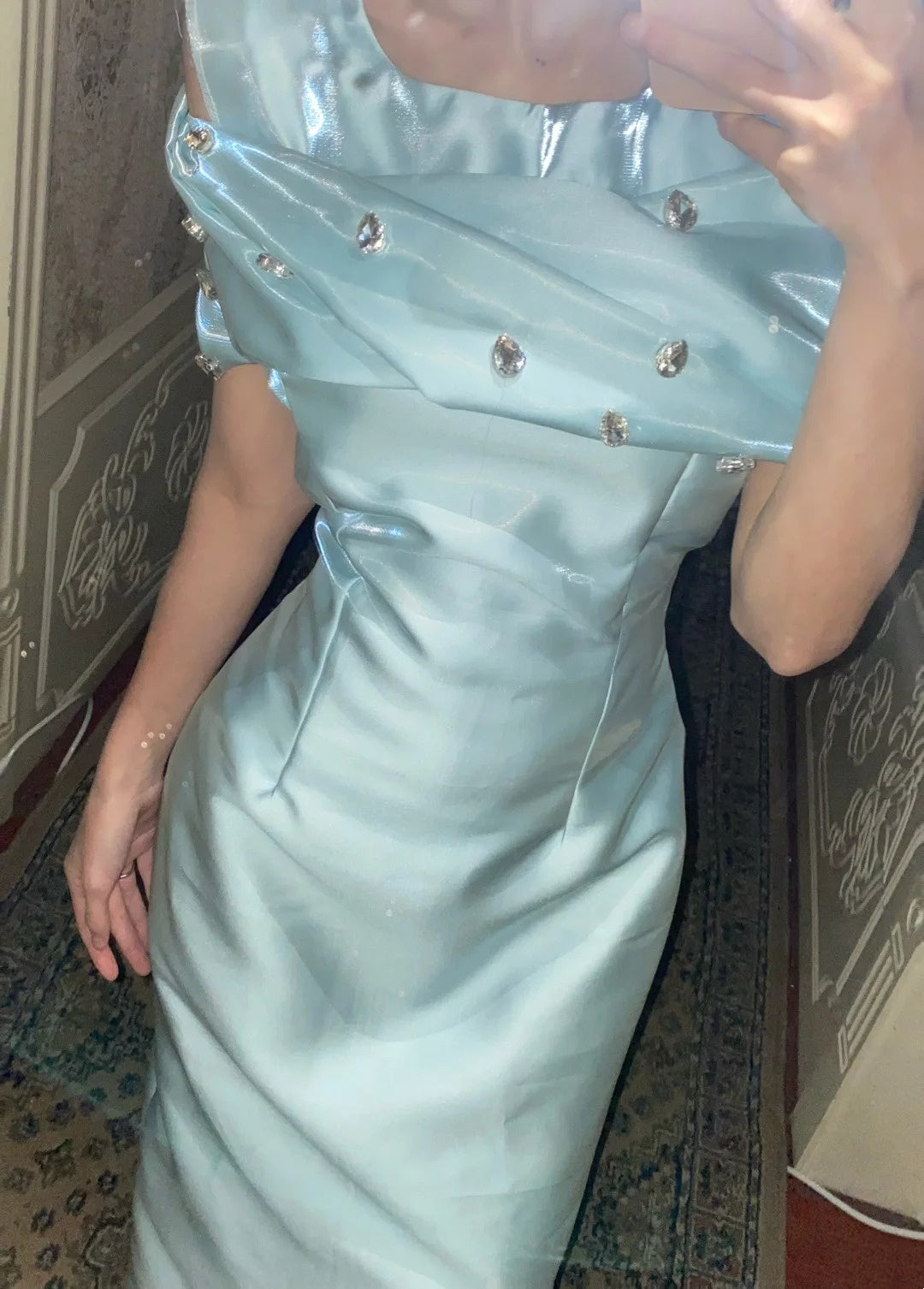 girlhomeshops-Light Blue Satin Diamond - Studded Gown, Elegant Lines Show Light Luxury Texture gh5900