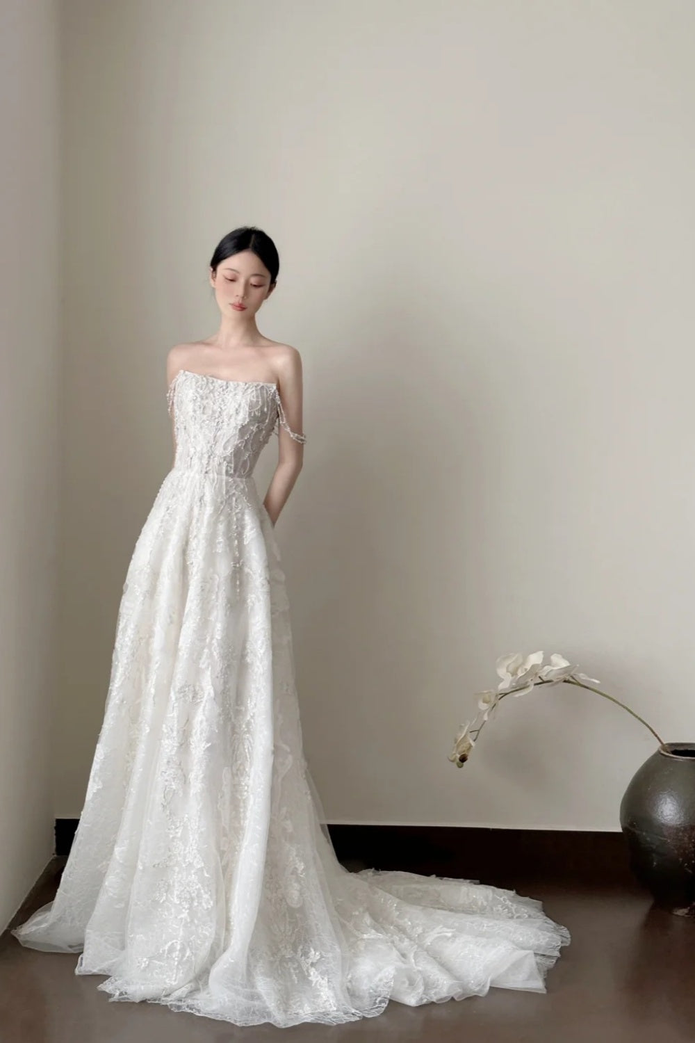 girlhomeshops- Vintage White Beaded Embroidery Strapless Long Train Court Style Wedding Gown gh6096