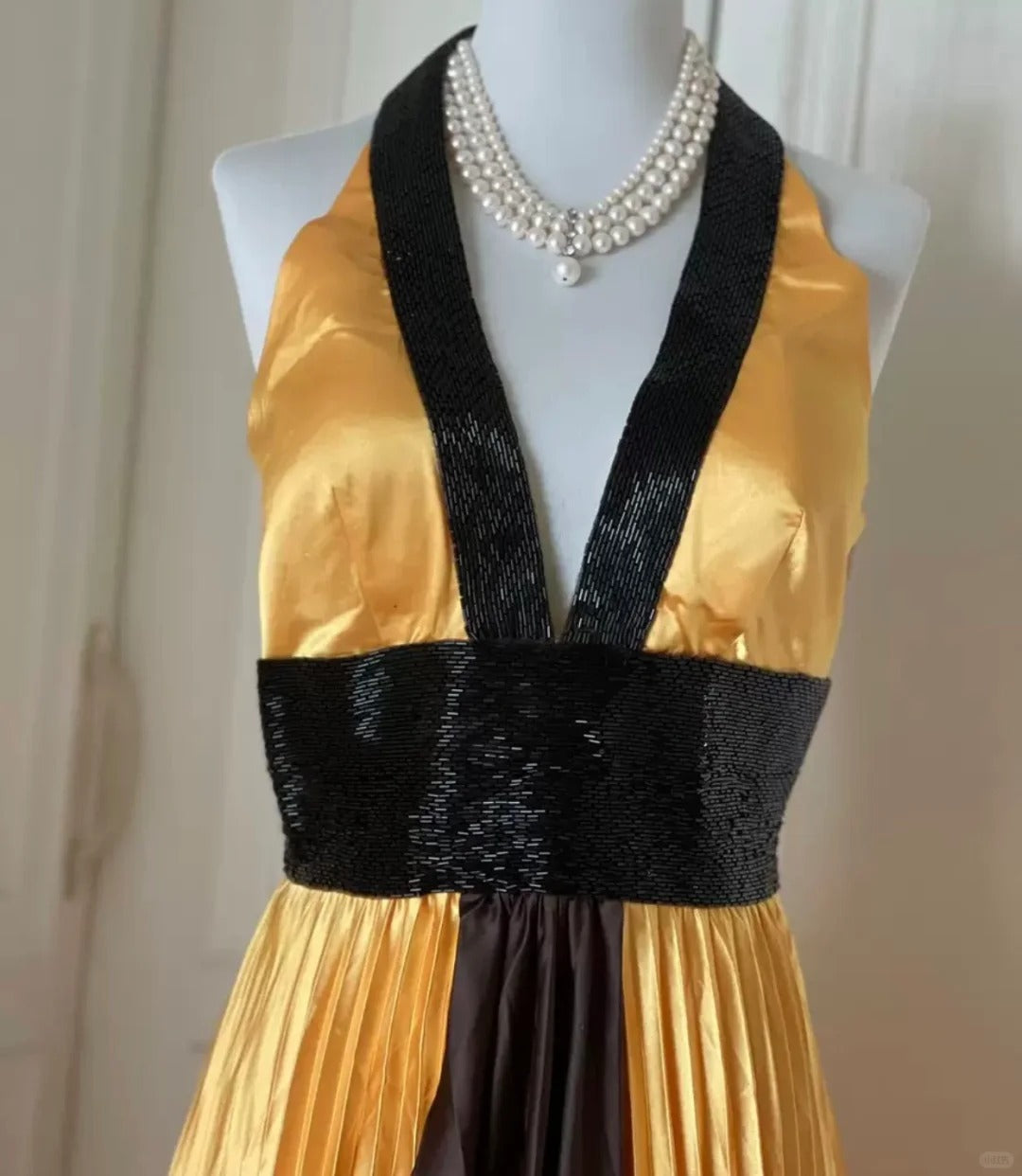 Gelb Exquisite Perlen Lange Satin Mode Ballkleid Abendkleid Partykleid Ballkleid gh4267