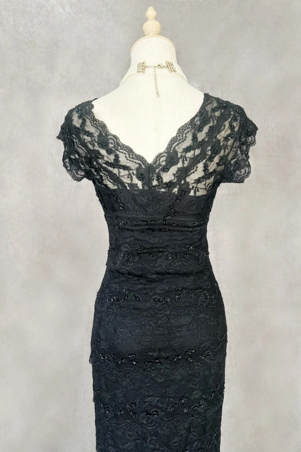 girlhomeshops-Black Vintage Beaded Long Lace Dress gh6243