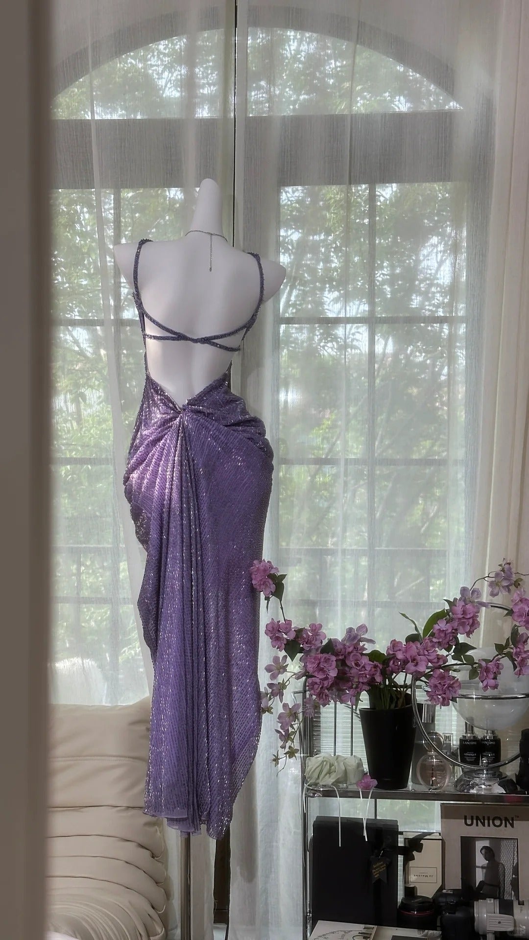 （Out of stock）Purple Shiny Gorgeous Luxury Sequin Heavy Spaghetti Strap Long Butterfly Decoration Sequin Chiffon Ball Gown Evening Gown Party Dress gh4175