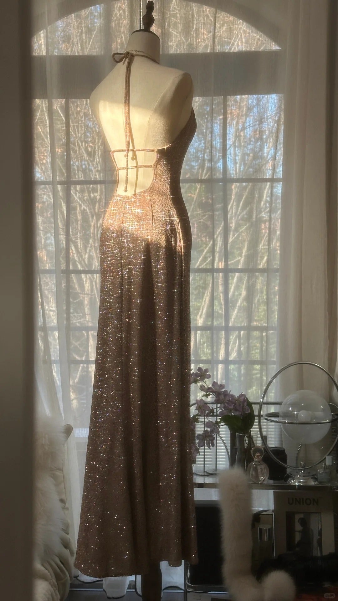 Robe de soirée longue en mousseline de soie, couleur champagne, magnifique, brillante, exquise, bretelles spaghetti, col en V, paillettes, gh4095