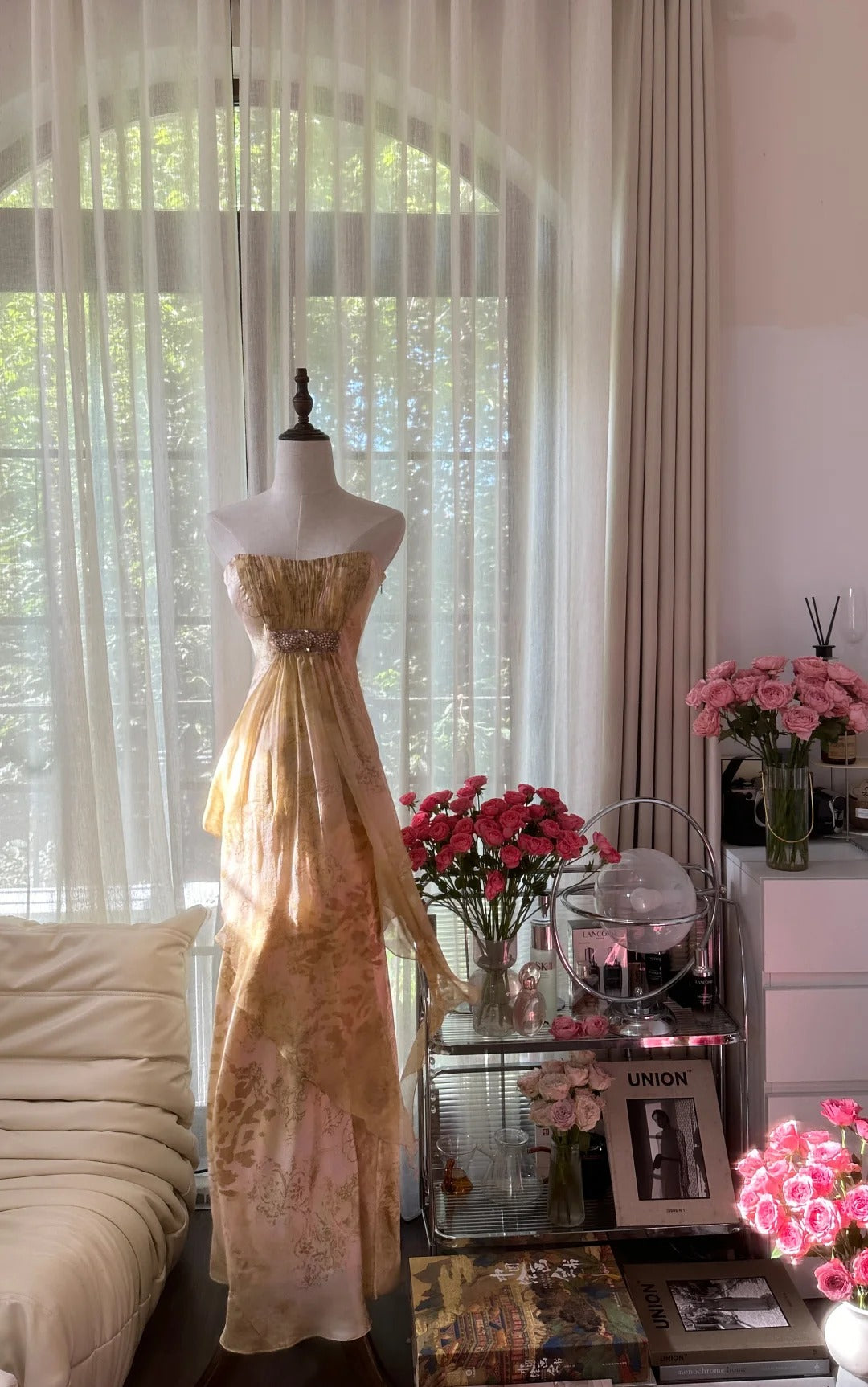 Robe de soirée longue en mousseline de soie, élégante et de couleur claire, idéale pour un anniversaire ou des fêtes (gh4065)