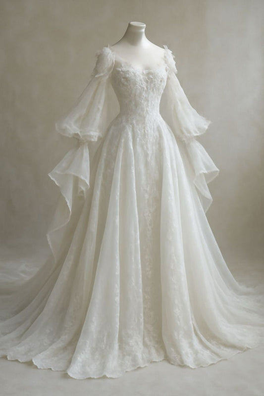White Lace Organza Puff-Sleeve Sweetheart Neckline Vintage Court Train Gown gh6407