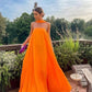 Orange Elegantes, fließendes A-Linien-Kleid mit schulterfreiem Satin, langes Ballkleid, Abendkleid für Hochzeitsgäste, Partykleid gh3093