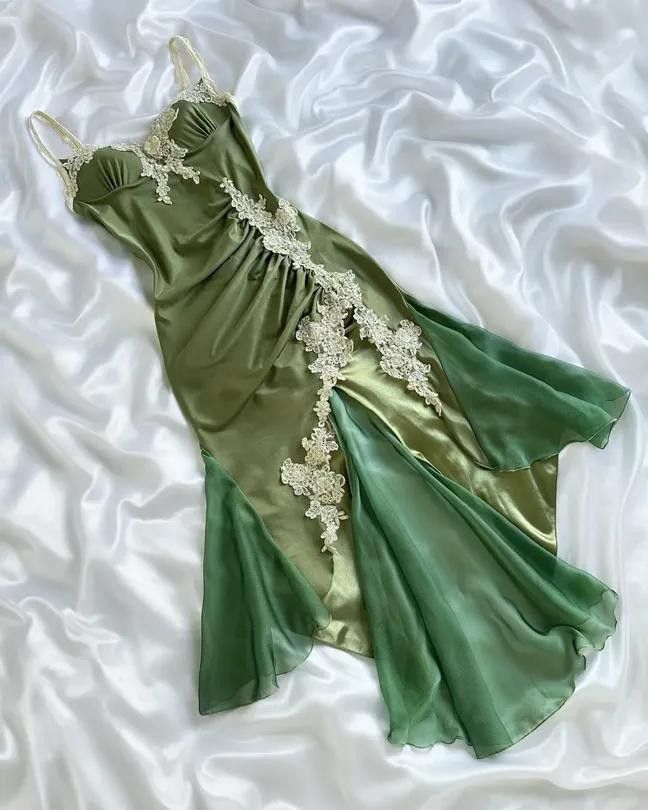 Olive Green Elegant Spaghetti Strap Short Satin Lace Applique Homecoming Dress Prom Dress Party Dress Evening Dress gh4230