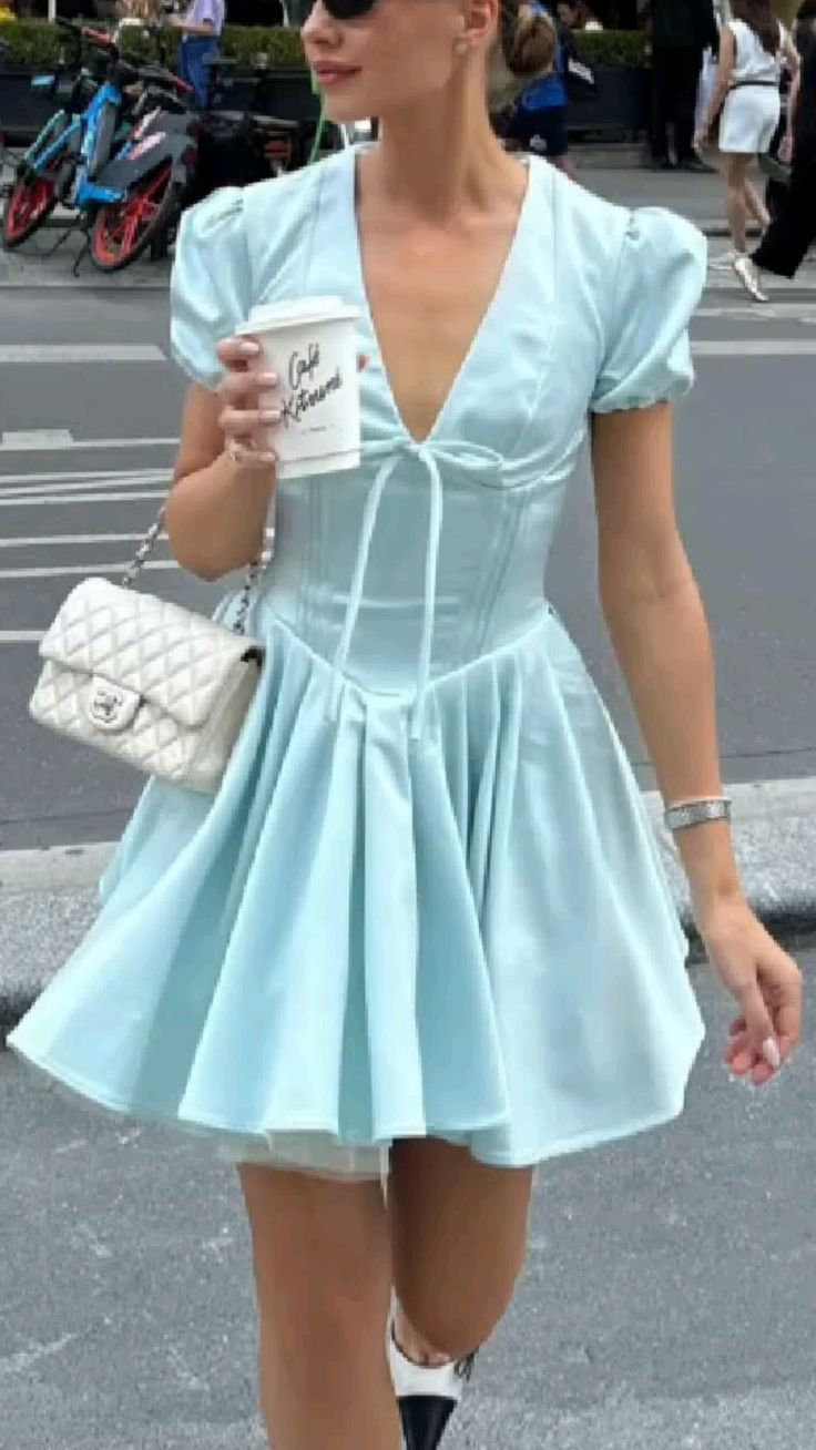 Girlhomeshops-Blue Sweet Fashion V-Neck Short Satin Homecoming Dress Birthday Party Dress gh5249
