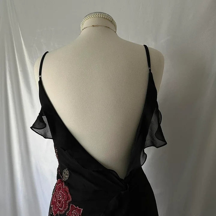 Wunderschönes, enges, trägerloses, exquisites, langes Ballkleid-Abendkleid aus Tüll mit roten Rosen und Perlen gh3157