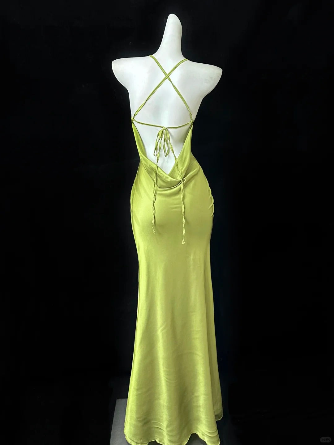 Green Fashion Elegant Suspender Backless Long Mermaid Slim Sexy Prom Dress Evening Dress Party Dress Prom Dress gh4054