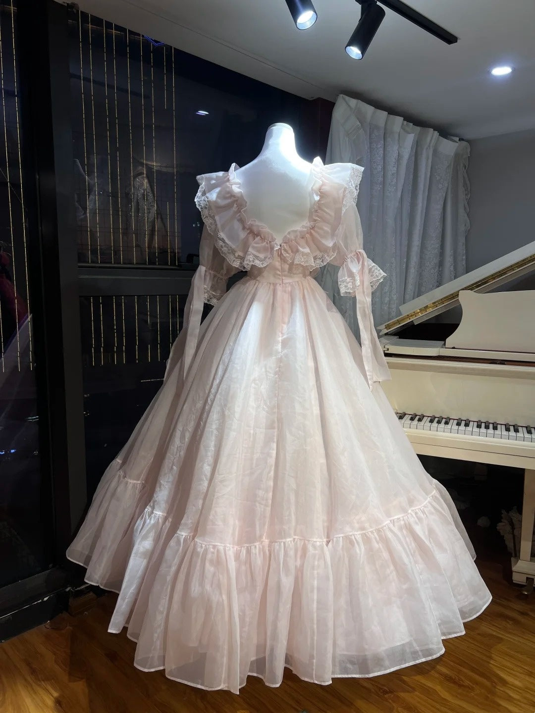 Birthday Dresses for Everybody 👗 The Runaway Princess Birthday Dress Series - Wearing one gives you an instant princess vibe! gh6723