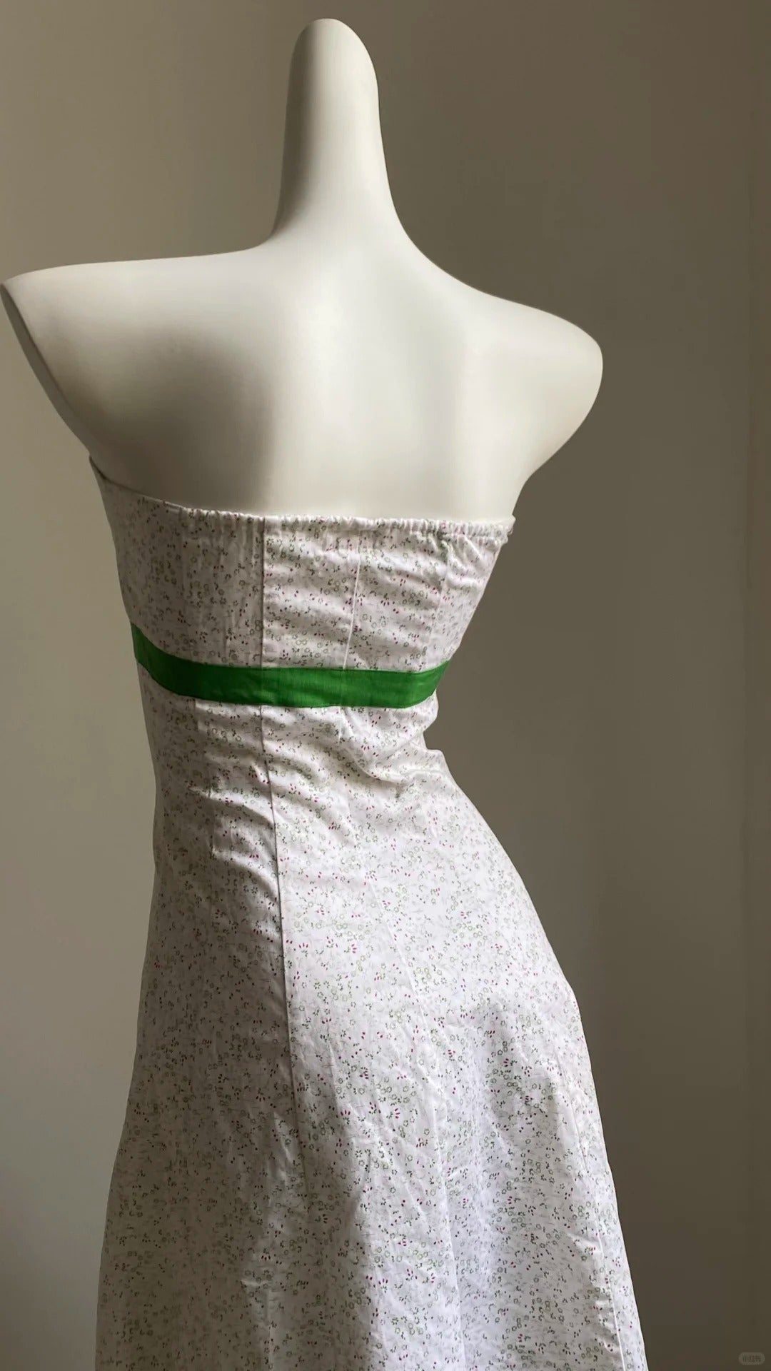 Girlhomeshops-White Floral Vintage Green Bow Short Satin Homecoming Dress Birthday Dress gh5361