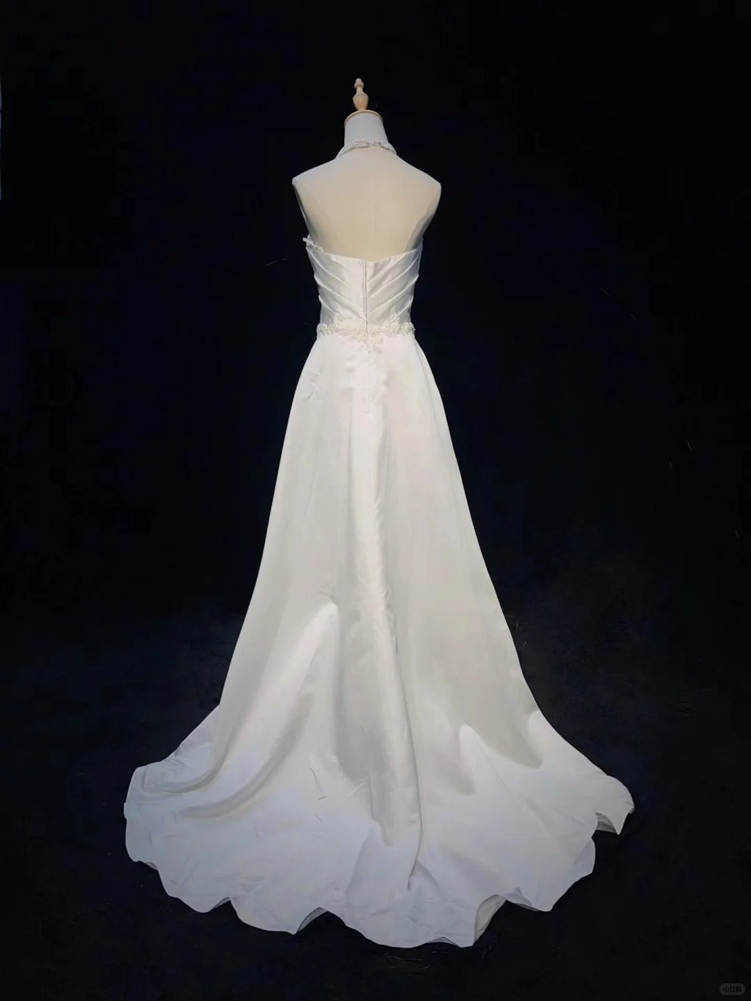 White Simple Fashionable Elegant Understated Exquisite Applique Long Floor Length Satin Ball Dress Evening Dress Wedding Dress gh3862