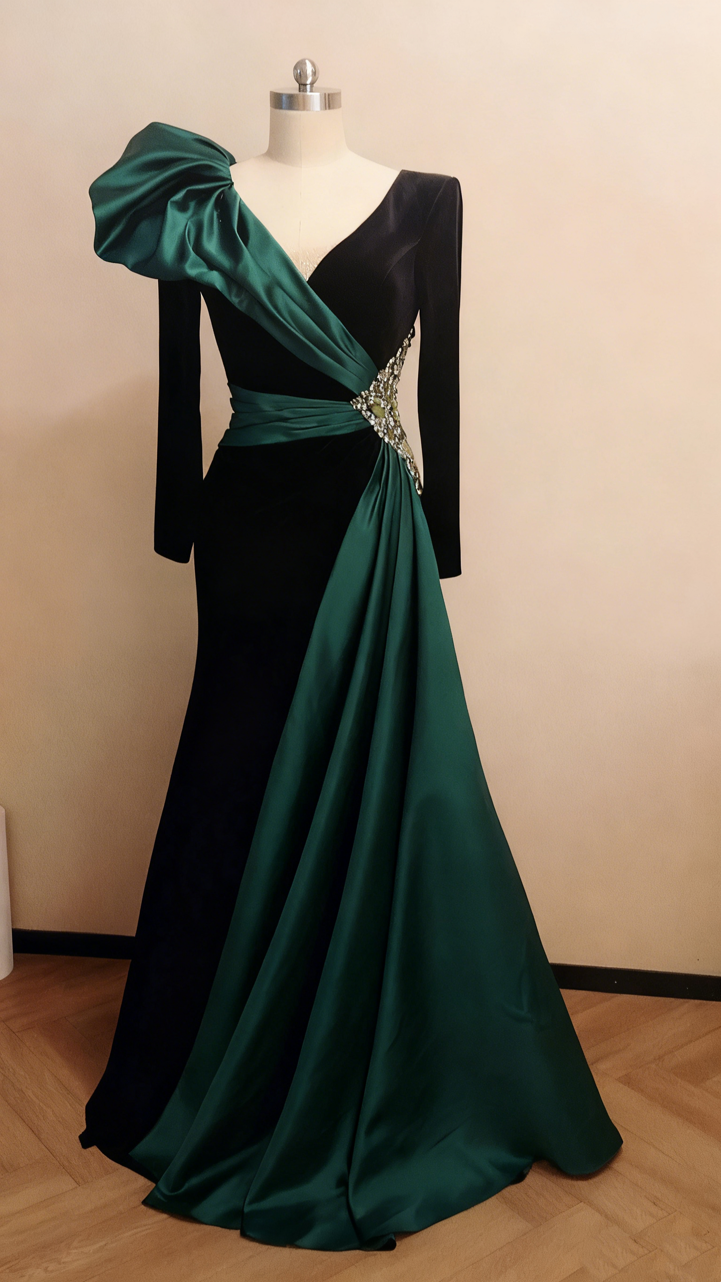 Emerald Satin & Black Velvet Long-Sleeve Beaded Formal Evening Gown gh6391