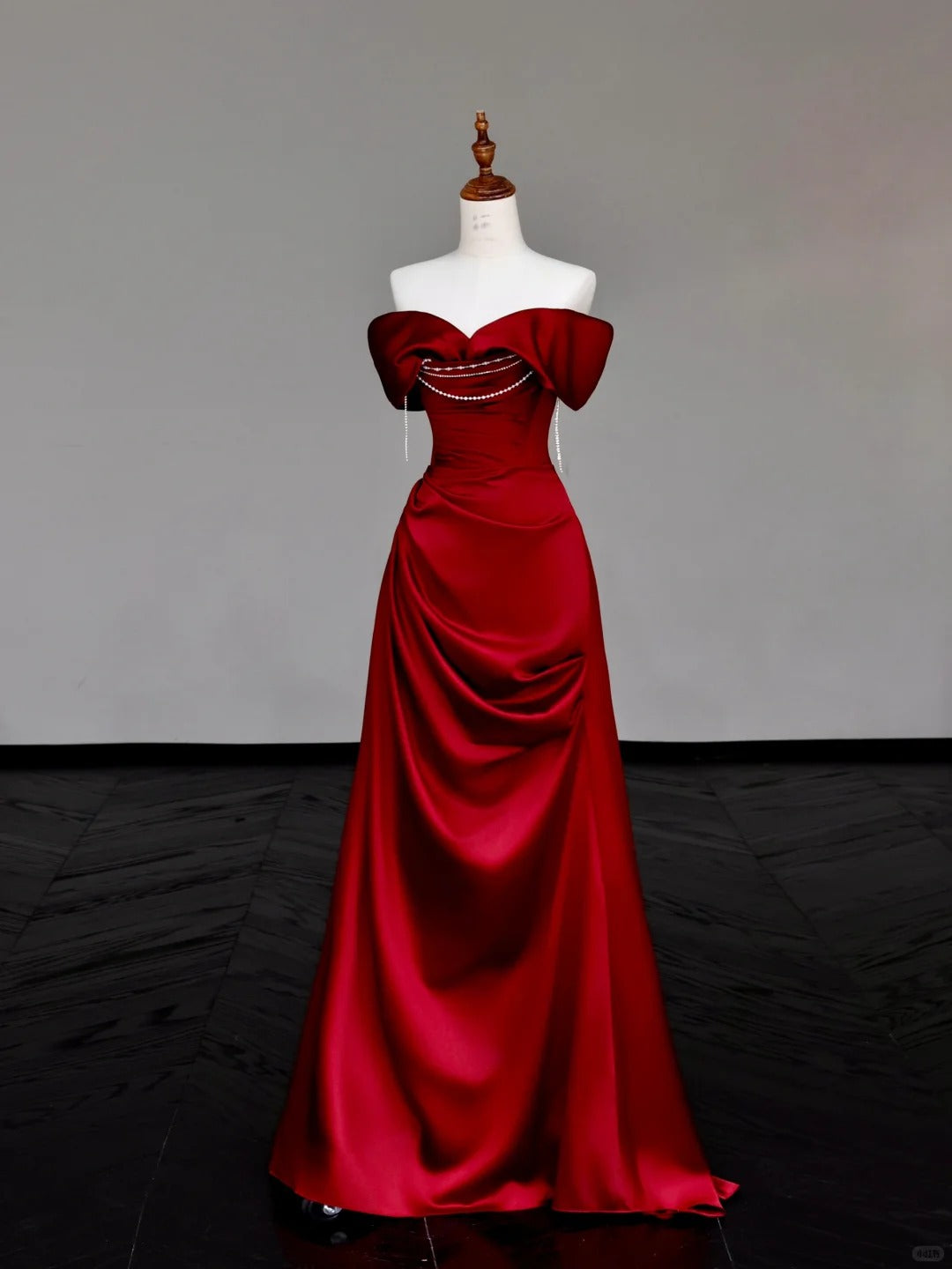 Girlhomeshops -Red pearl beaded long satin prom dress evening dress party dress gh5114