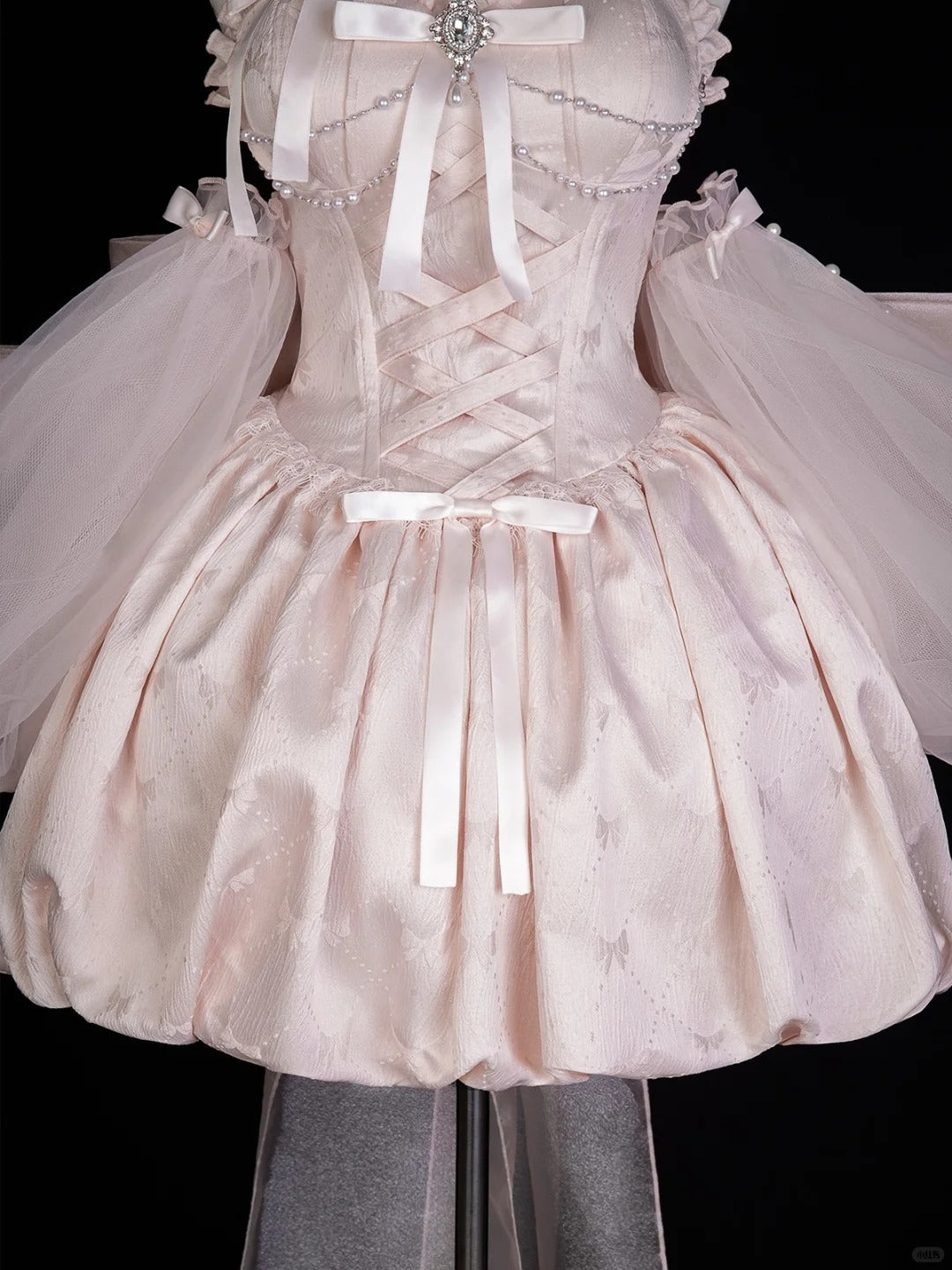 Girlhomeshops-Rosa herzförmiger Ausschnitt, modisches Chiffon-Satin, kurzes Heimkehrkleid, Geburtstagskleid, gh5343