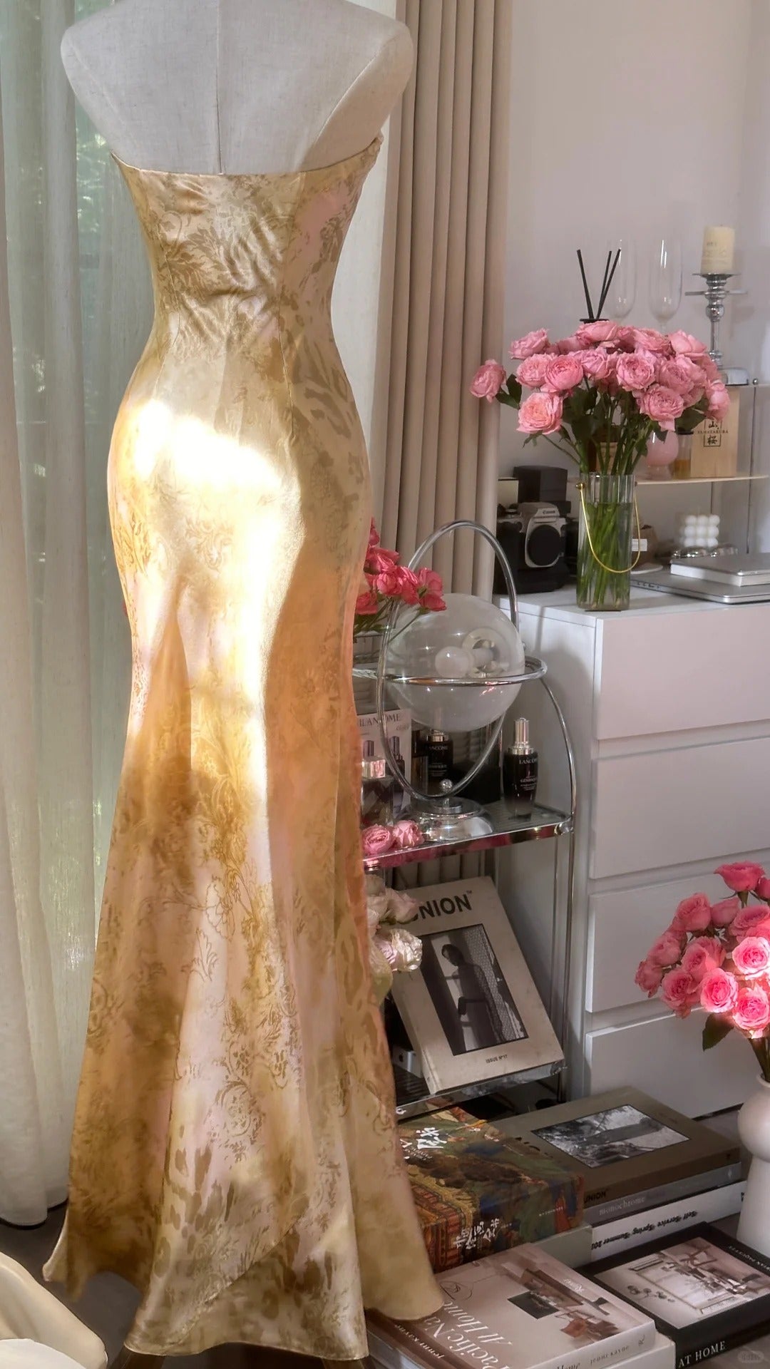 Robe de soirée longue en mousseline de soie, élégante et de couleur claire, idéale pour un anniversaire ou des fêtes (gh4065)