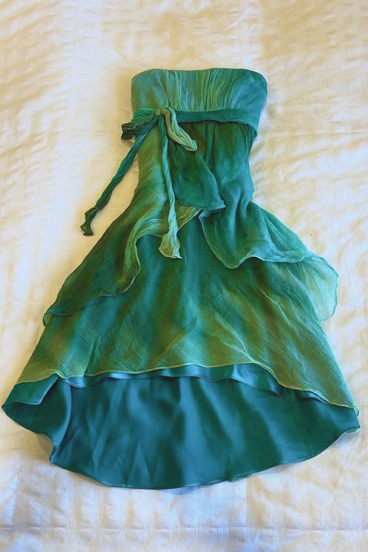 girlhomeshops-Forest Style Gradient Green Strapless Tie-Waist Gown, Irregular Layered Flowy Mesh Evening & Party Dress gh5997