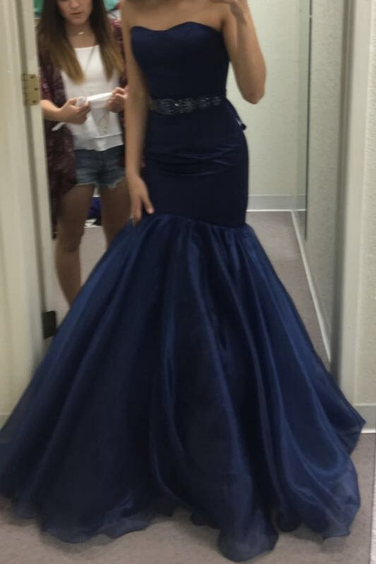 girlhomeshops-Elegantes Meerjungfrauenkleid aus Satin und Tüll in Marineblau für formelle Anlässe gh5815