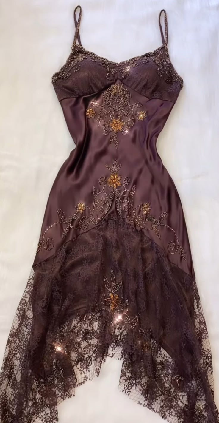 Brown Vintage Elegant Exquisite Floral Beading Spaghetti Strap Long Satin Lace Ball Gown Evening Dress Birthday Party Dress Prom Dress gh3831