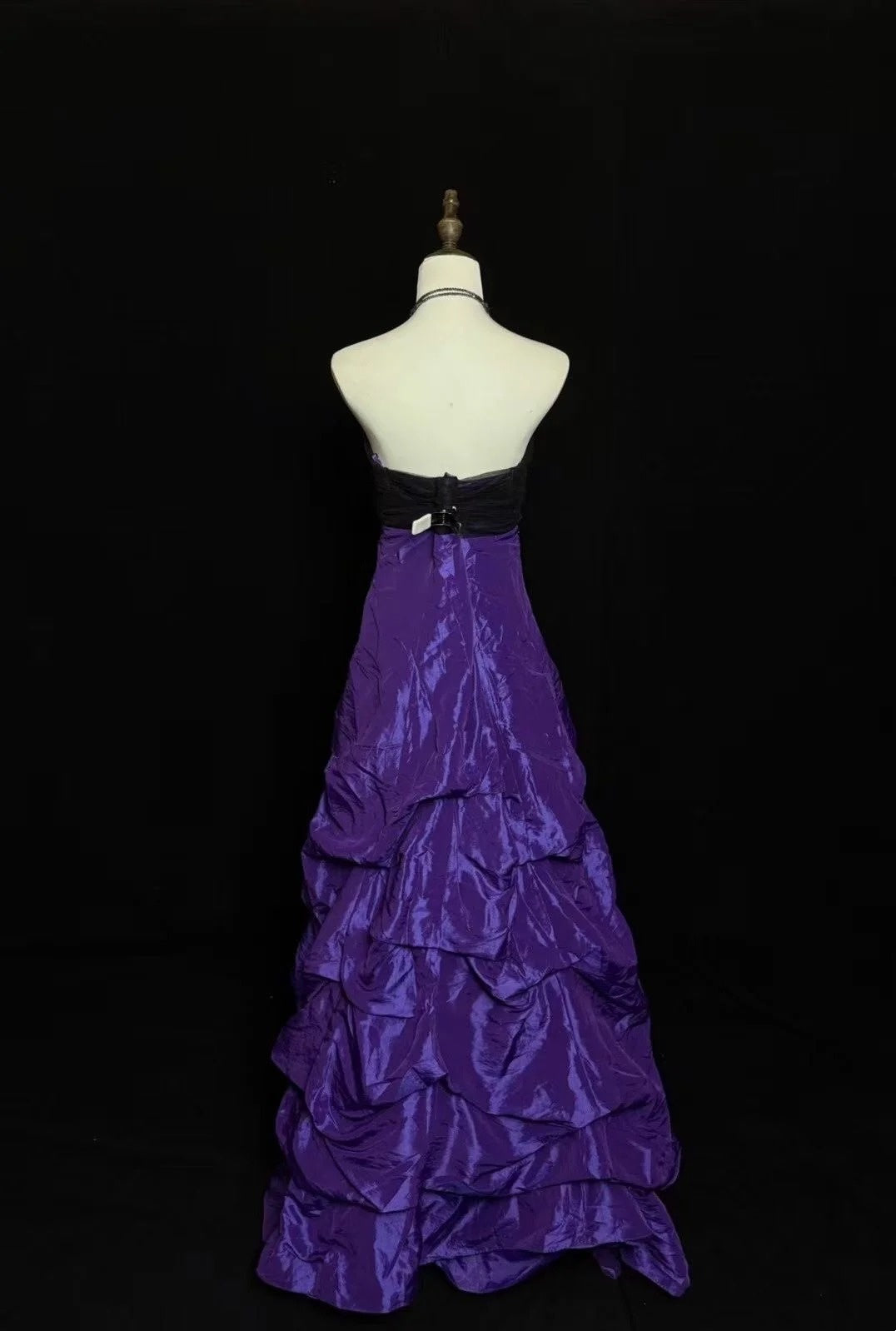 girlhomeshops-Purple Exquisite Beaded Long Satin Ball Gown gh6289