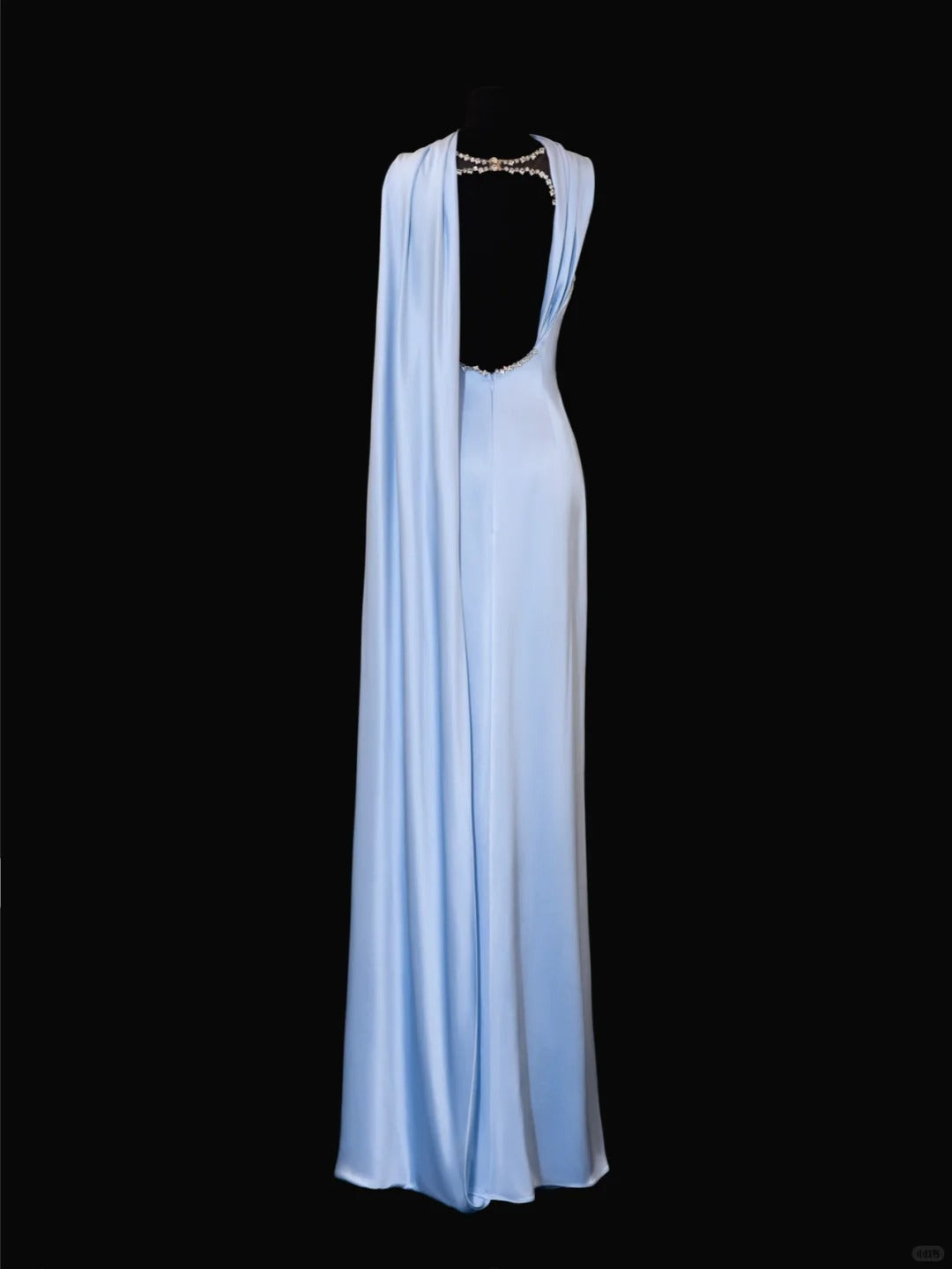 Girlhomeshops-Blau exquisite Perlen Mode lange Satin Ballkleid Abendkleid Partykleid gh5379