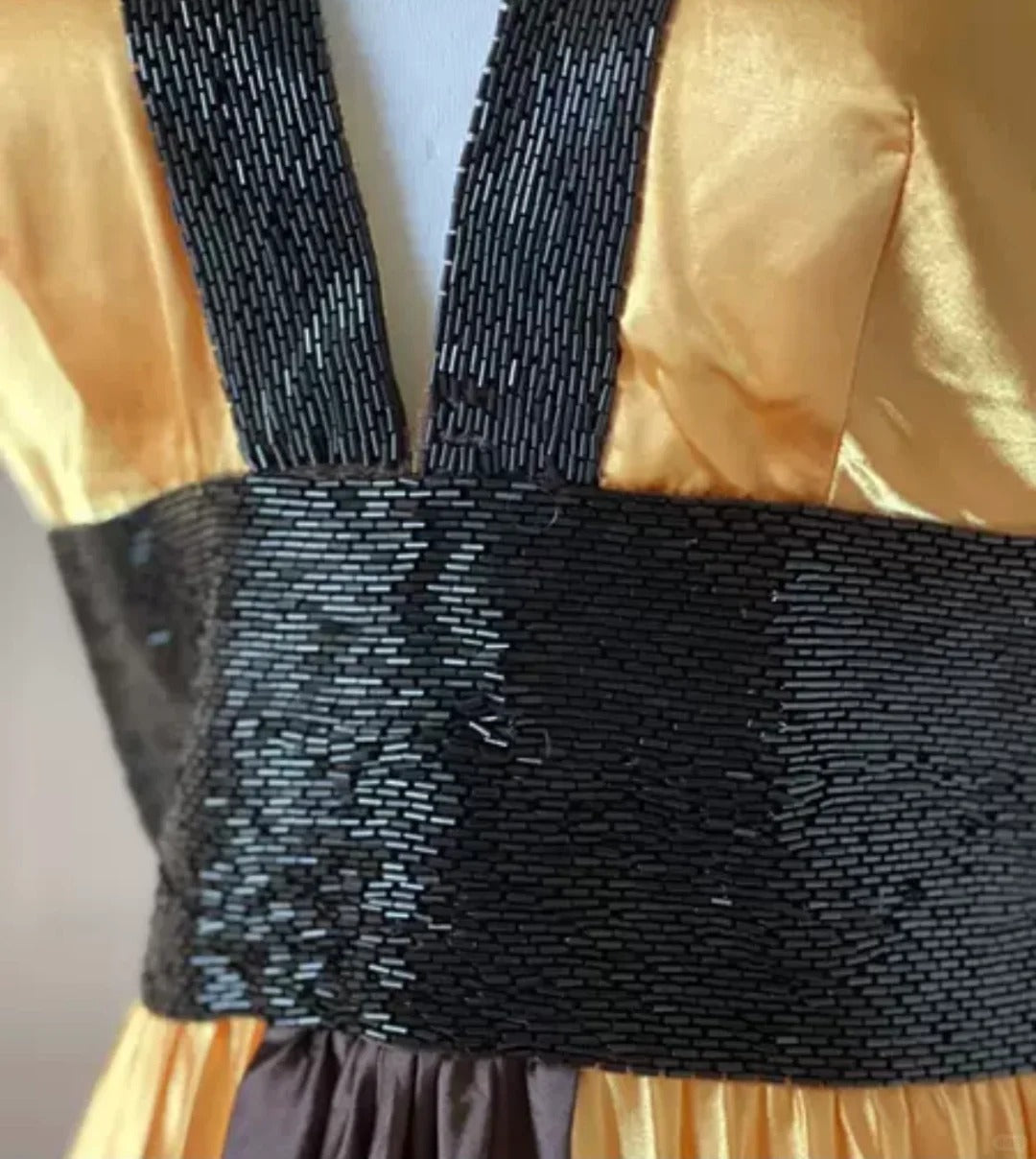 Gelb Exquisite Perlen Lange Satin Mode Ballkleid Abendkleid Partykleid Ballkleid gh4267