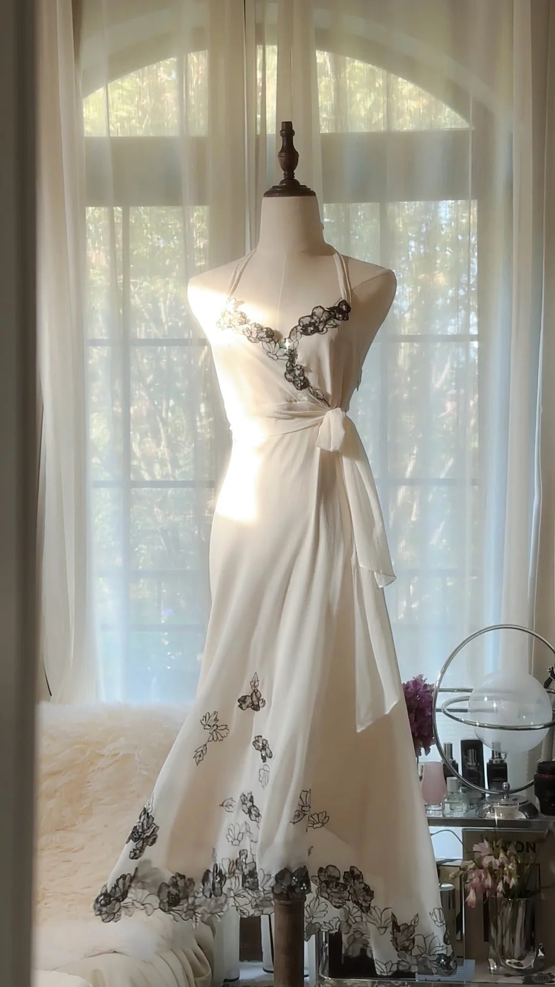 Robe de soirée longue en mousseline de soie, élégante, romantique, noire, en dentelle et perles, pour la Saint-Valentin, gh4048