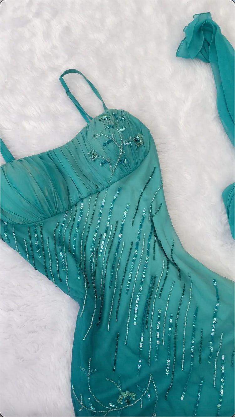 robe de soirée sirène à bretelles dégradé turquoise girlhomeshops, brodée de sequins, avec foulard assorti gh6002