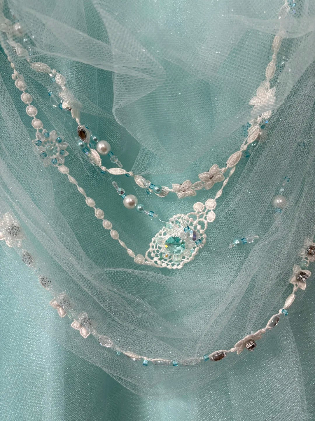 Robe de soirée longue en satin et tulle, vert menthe, magnifique, ornée de perles, gh4827