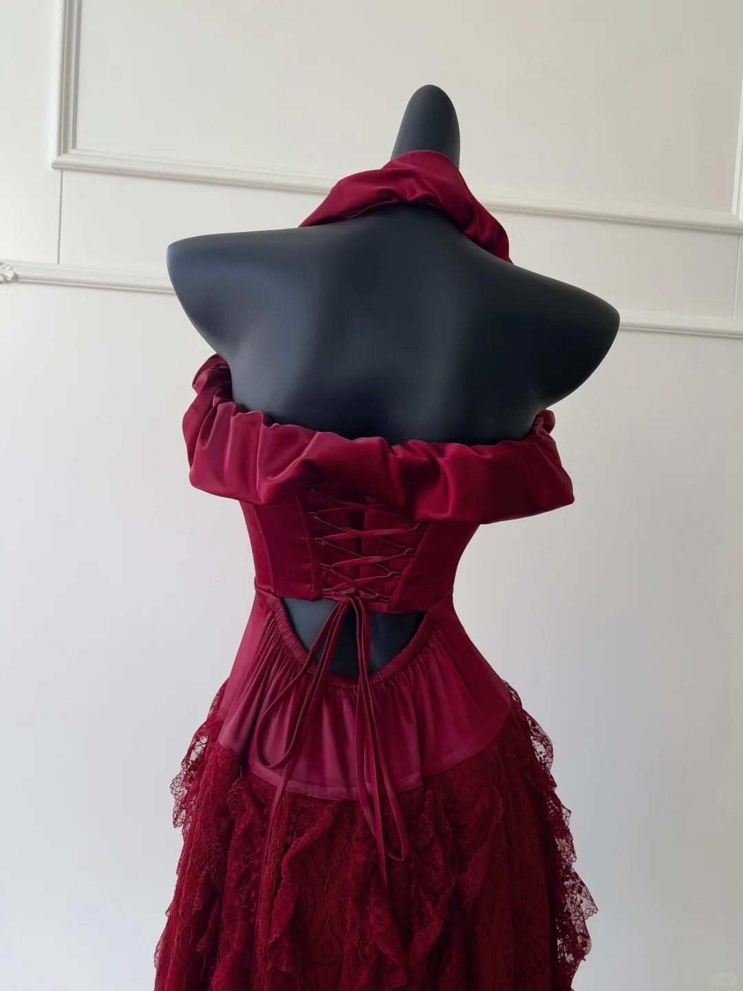 Robe de soirée longue en satin bordeaux vintage, tenue de bal, d'anniversaire, gh4409