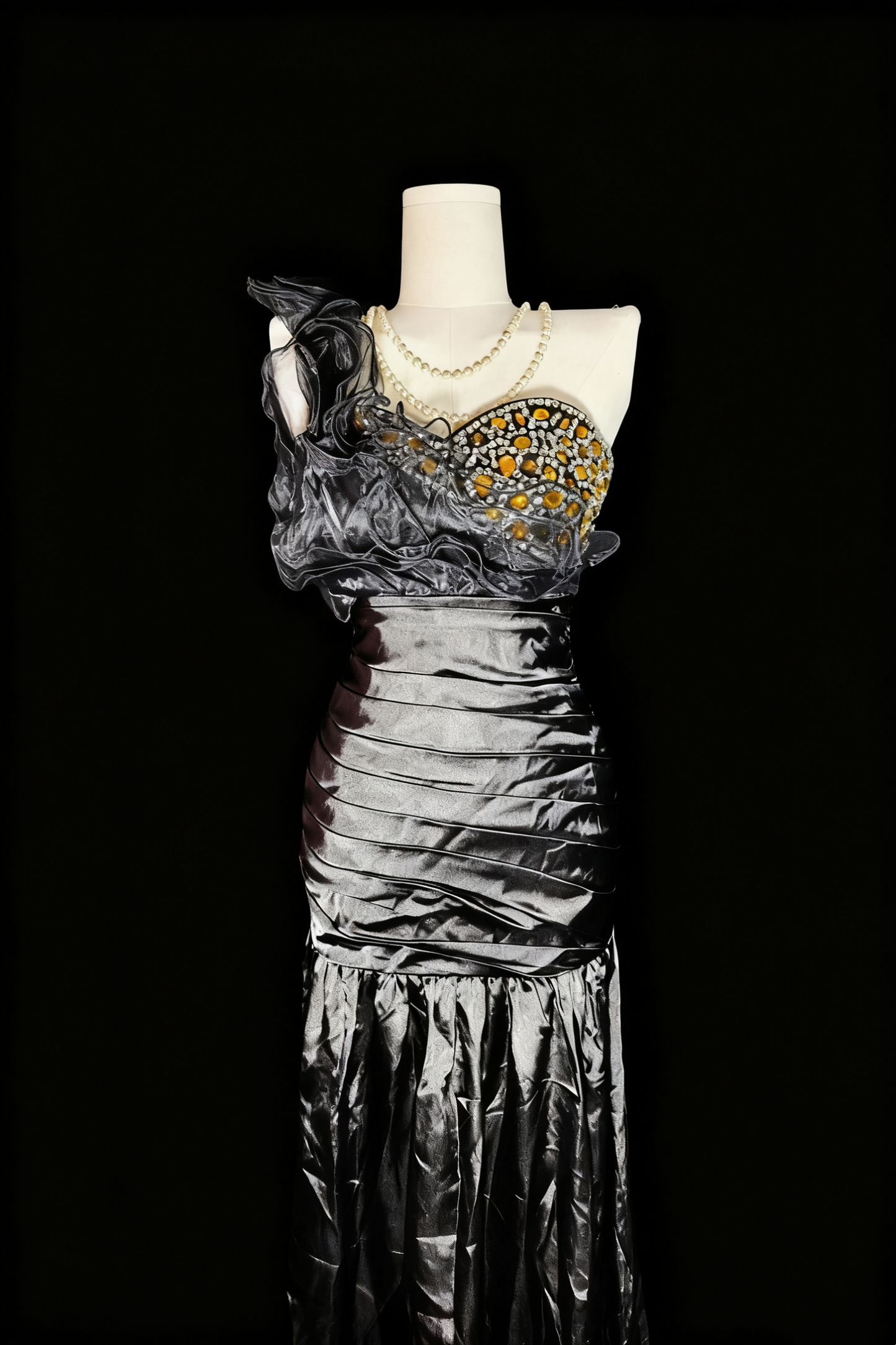 girlhomeshops-Grey Delicate Beaded Long Satin Prom Dress gh6283