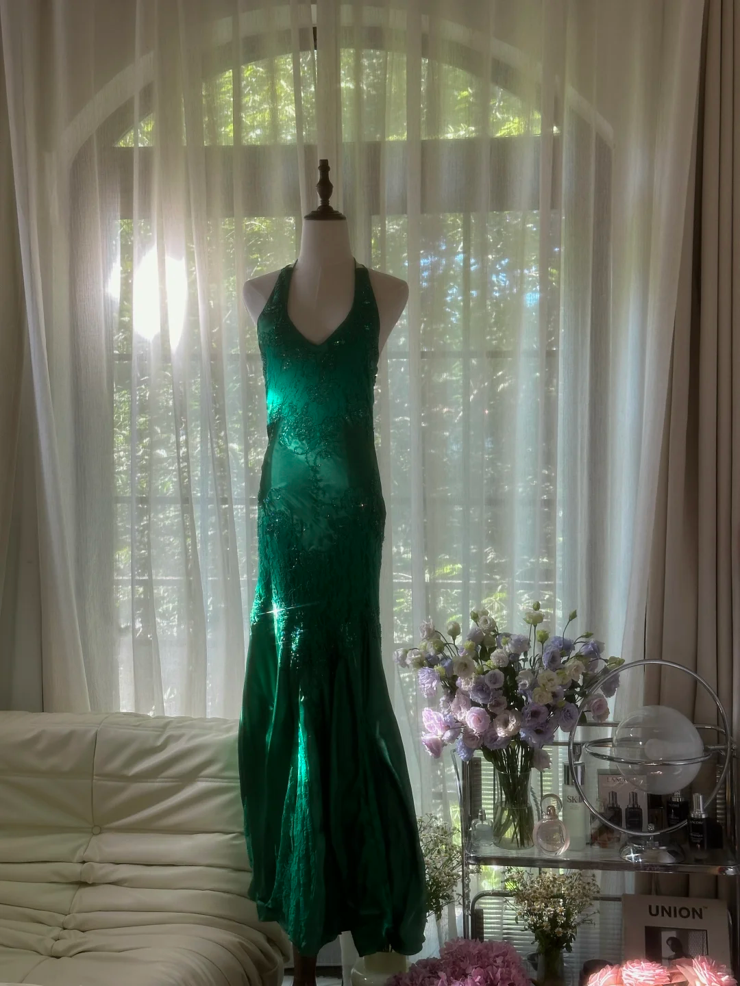 Grün, wunderschön glänzend, modisch, elegant, zarte Spitze, Perlenbesatz, lang, Satin-Chiffon, Ballkleid, Abendkleid für Geburtstage/Hochzeitsgäste/Urlaubspartys, Ballkleid, Valentinstags-Date-Kleid, gh4037