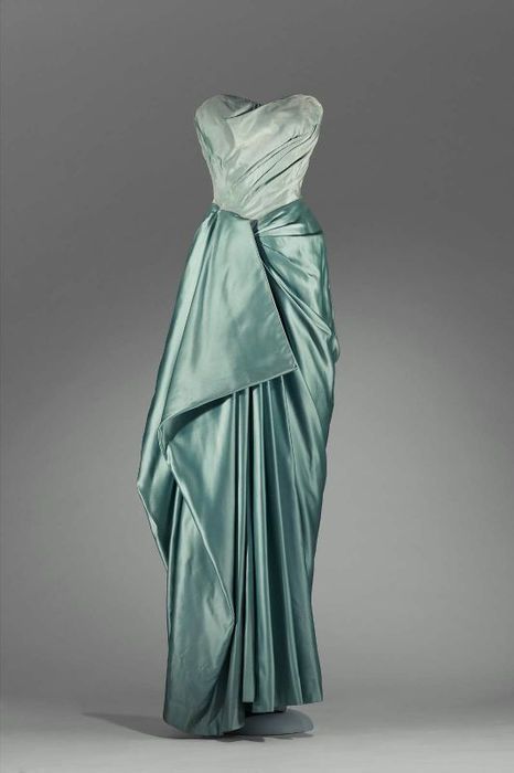 Girlhomeshops - Robe de soirée longue en satin vert, élégante et tendance, gh5318