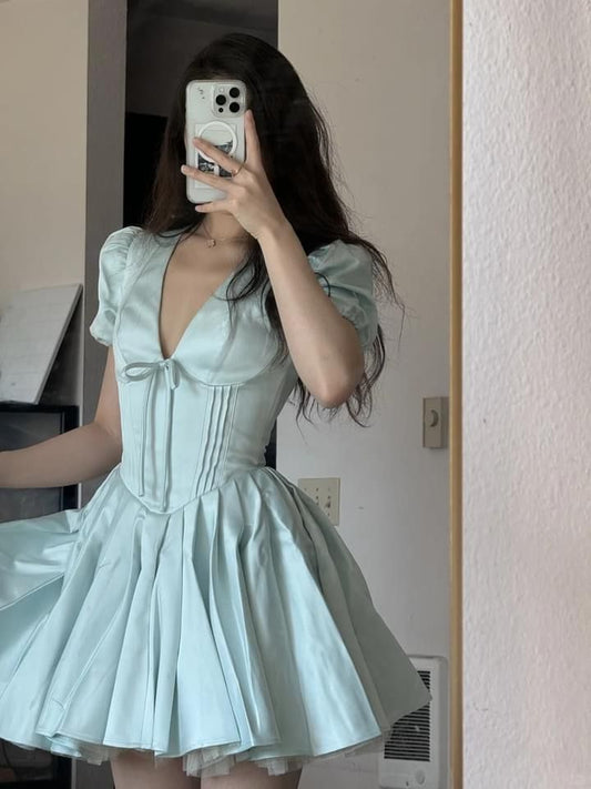 Girlhomeshops-Blue Sweet Fashion V-Neck Short Satin Homecoming Dress Birthday Party Dress gh5249