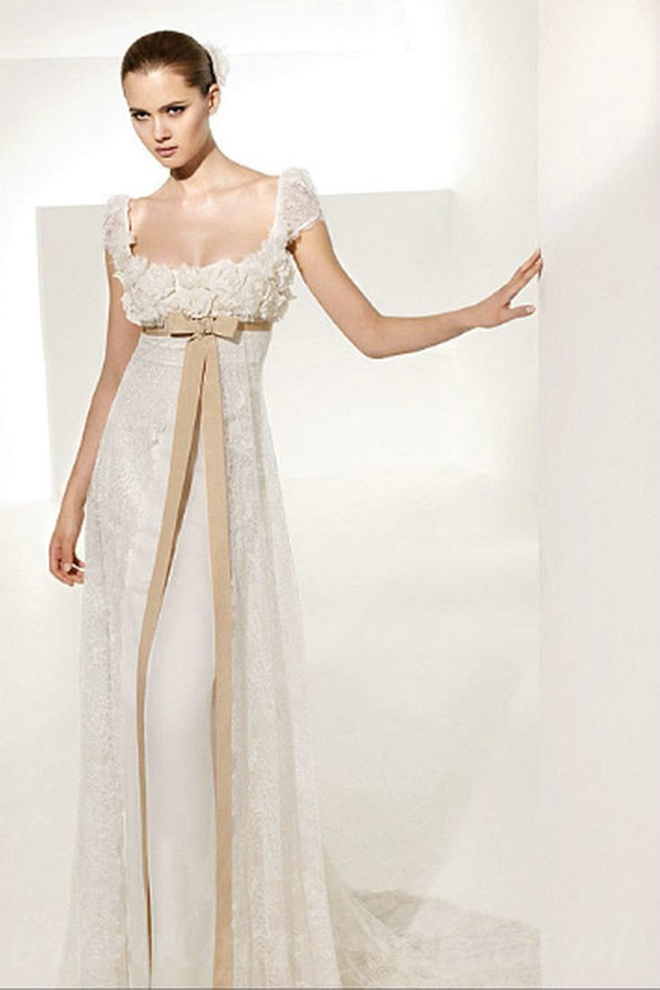 Robe de soirée longue en satin blanc, élégante et vintage, en dentelle verte, avec ruban, longueur au sol, petite queue, robe de bal, robe de soirée, robe de bal, robe de mariée, robe d'invitée de mariage, robe de demoiselle d'honneur, gh3789