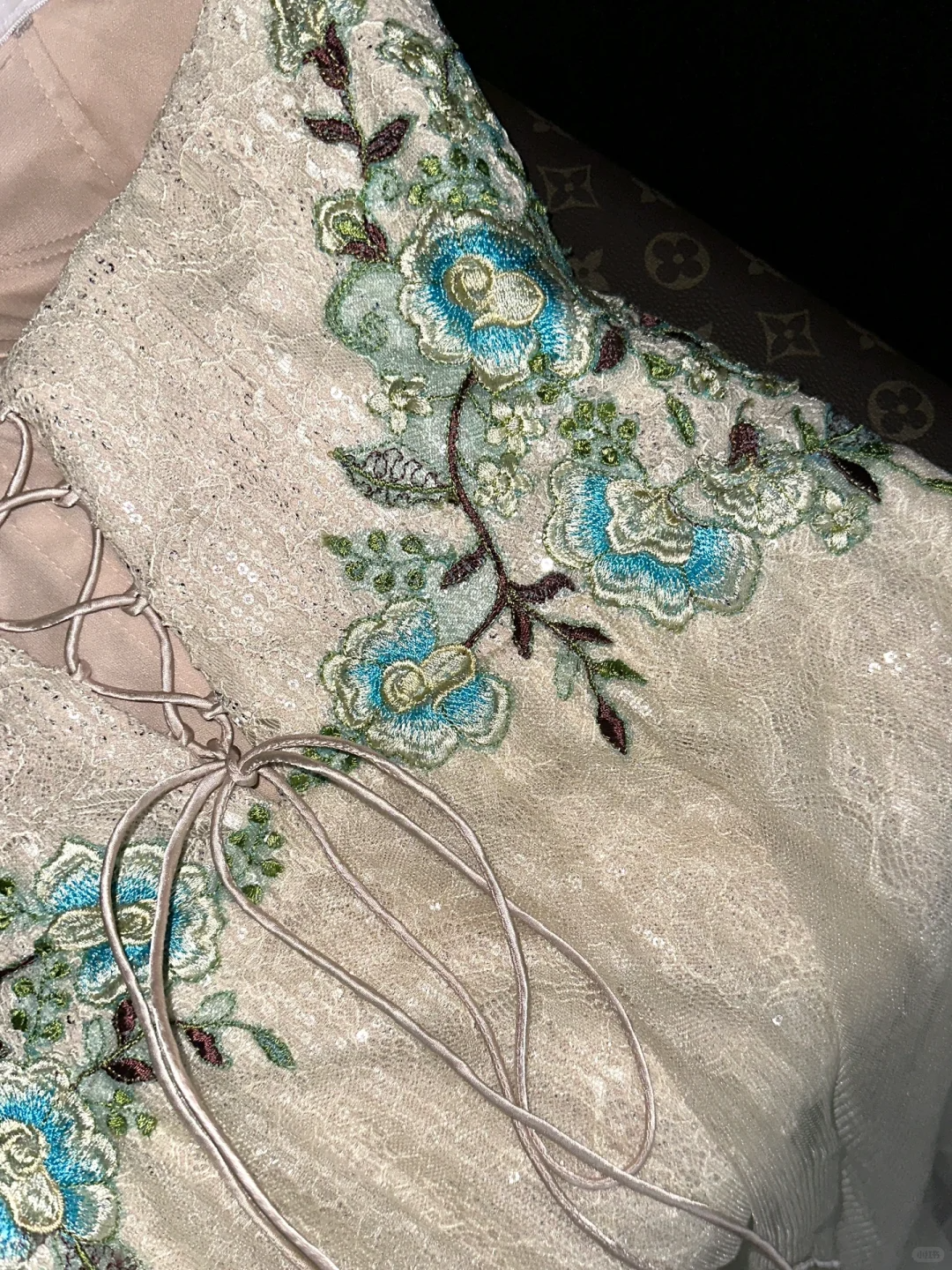 White gorgeous beaded long tulle ball gown evening dress gh4417