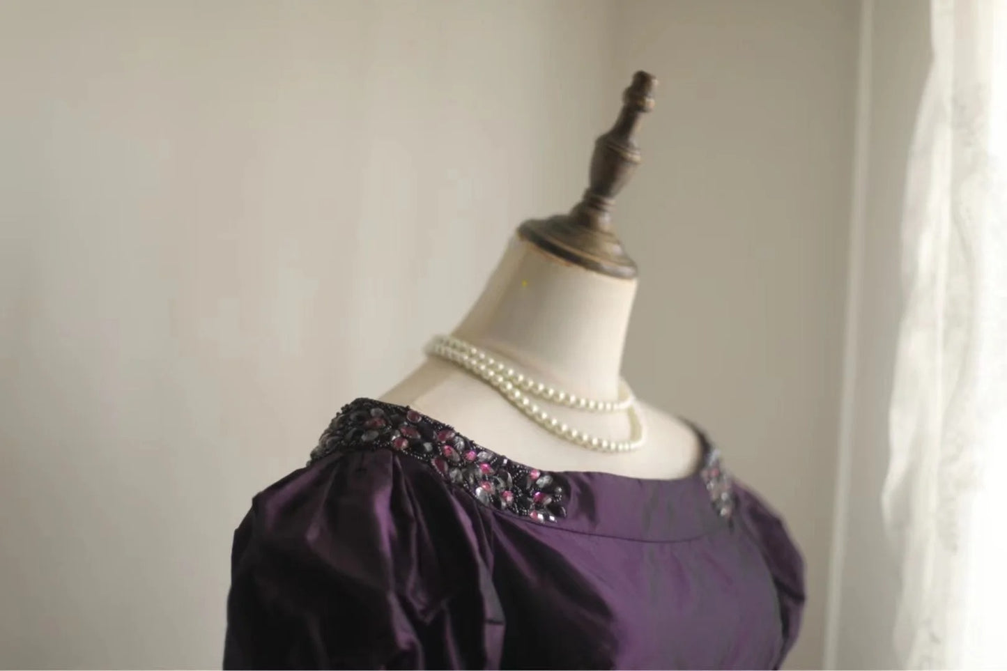 Purple Beaded Vintage Homecoming Dress Short Satin Prom Dress Evening Dress Graduation Dress gh4496