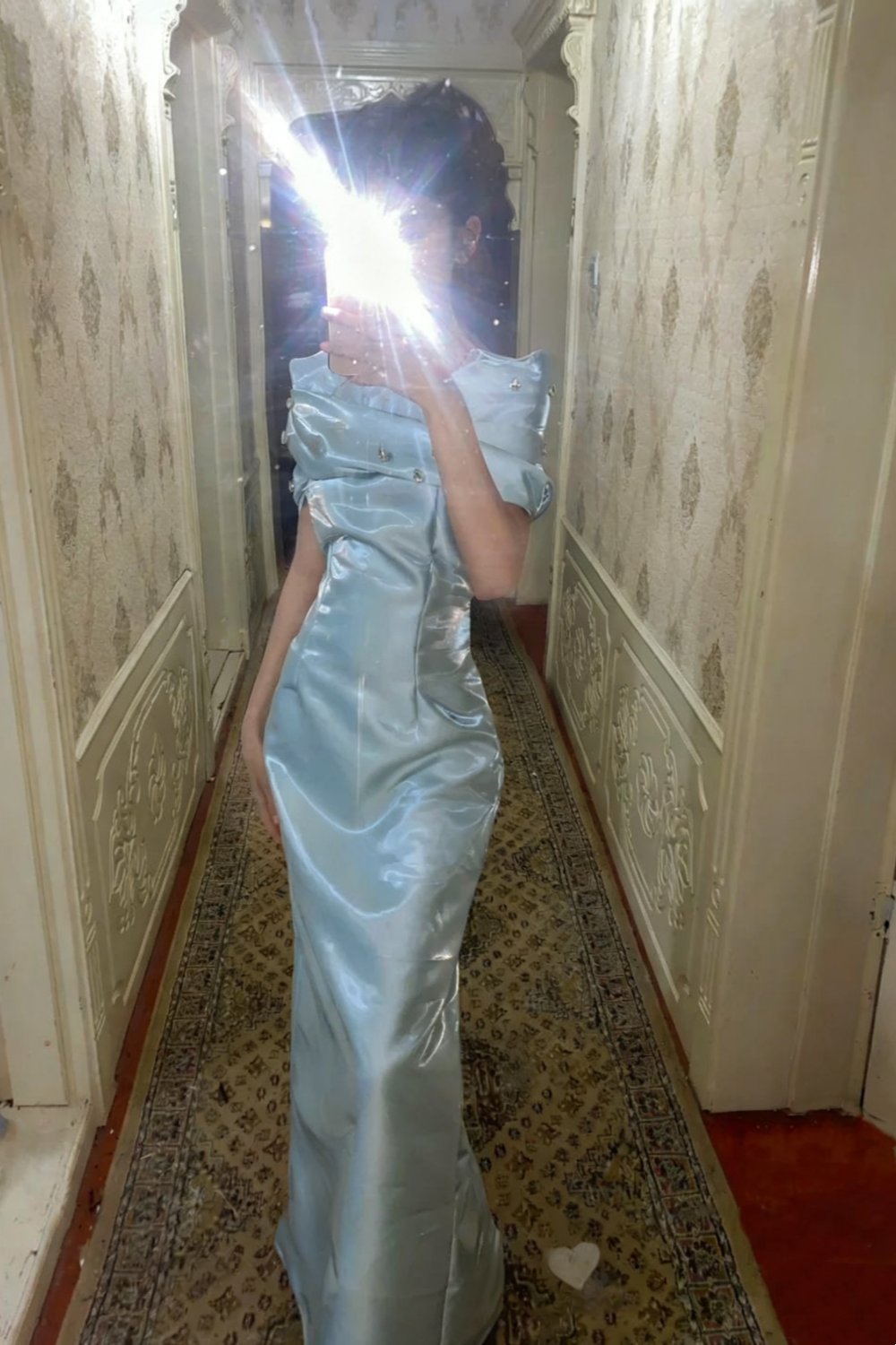 girlhomeshops-Light Blue Satin Diamond - Studded Gown, Elegant Lines Show Light Luxury Texture gh5900