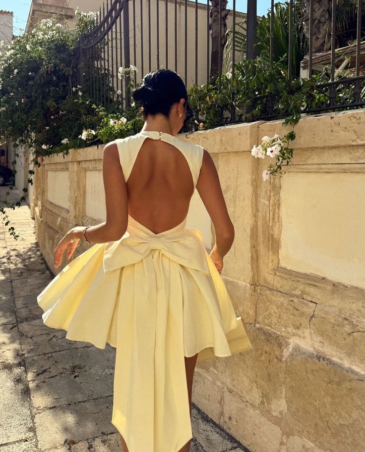 Girlhomeshops-Yellow fashion sweet backless elegant short satin homecoming dress birthday dress gh5268