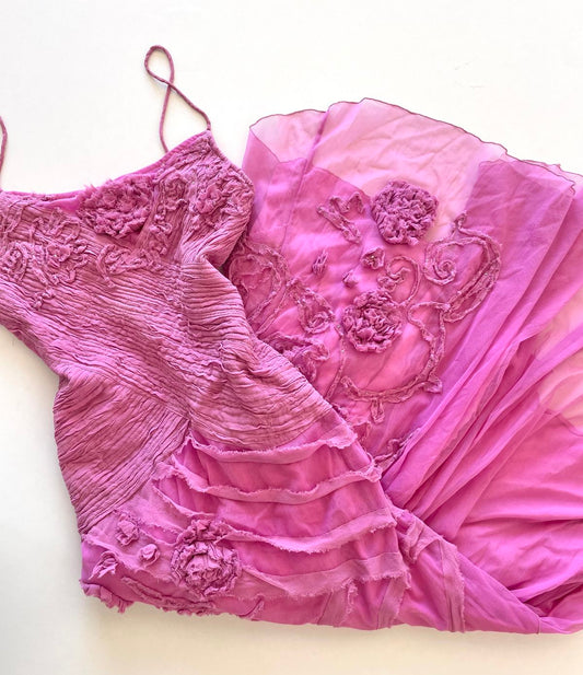 girlhomeshops-Delicate And Elegant Long Chiffon Dress With Pink Floral Pattern gh6266