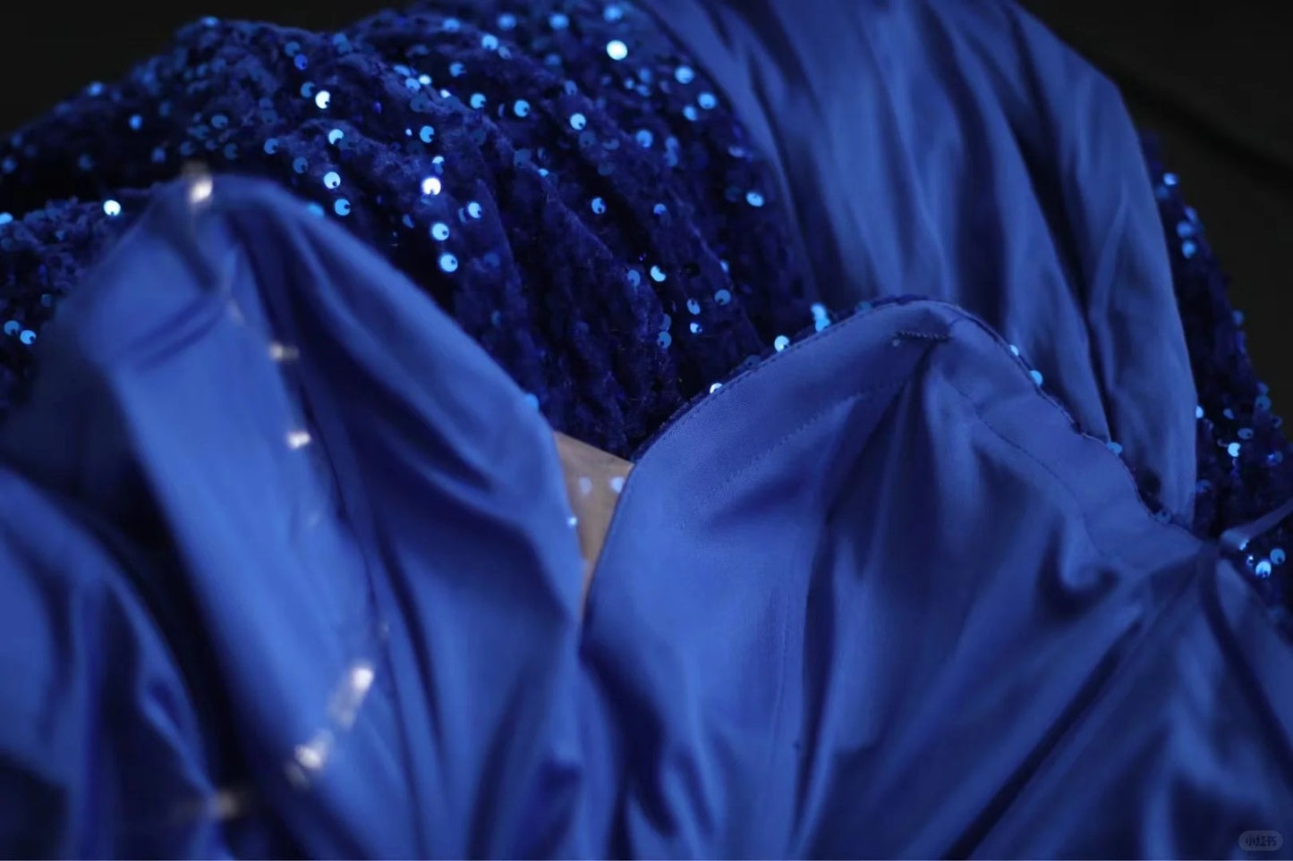 Robe de soirée bleu royal en queue de poisson, en velours, paillettes, perles, fente latérale, plissée, pour mariage, cérémonie, fête d'anniversaire, gh4326