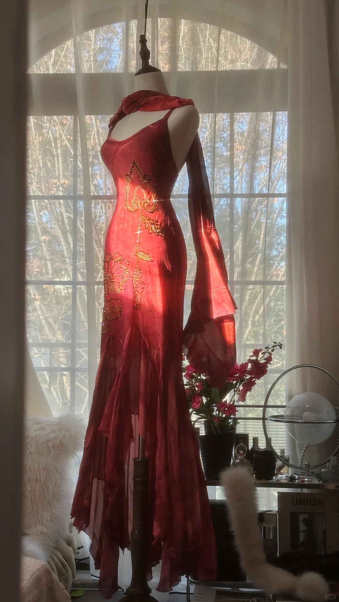 Rot Romantisch Mode Elegant Exquisite Lotus Gold Perlen Lang Chiffon Fischschwanz Rock Meerjungfrau Schlank Ballkleid Abendkleid Geburtstag/Hochzeitsgast/Urlaub Partykleid Ballkleid Valentinstag Date Kleid gh4029